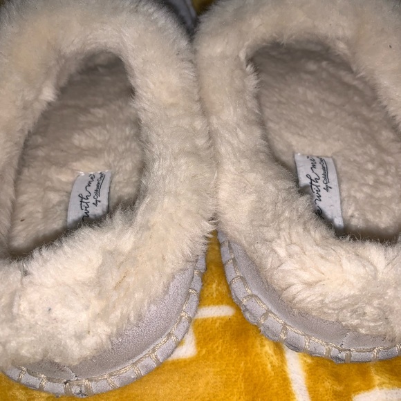 Cold Water Creek Shearling Lined Cozy Slippers.. Sz 7. EUC! - Picture 10 of 10